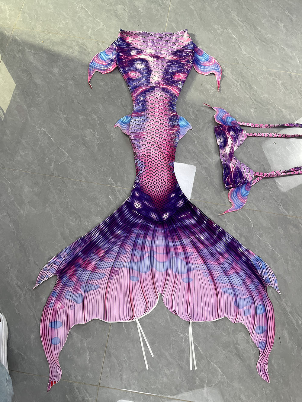 Original Color Mermaid Tail Me - огляд і ціна Aquarium & Marine Museum Ums